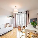 Weinhotel Ayler Kupp Отель 3*
