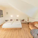 Hotel Weinhotel Ayler Kupp
