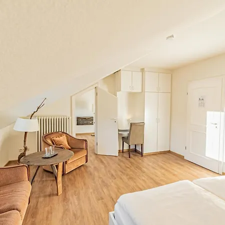 Weinhotel Ayler Kupp 3* Ayl