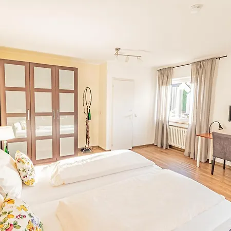 Weinhotel Ayler Kupp 3* Ayl