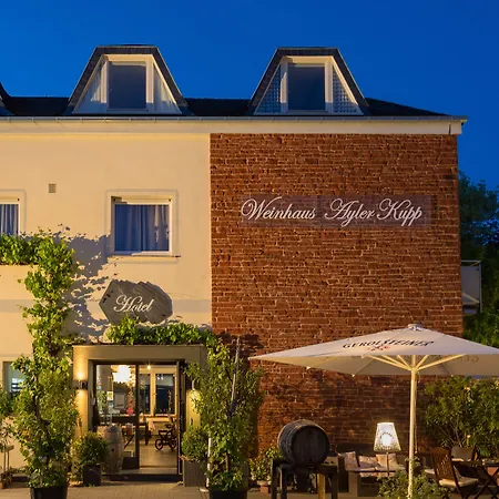 Weinhotel Ayler Kupp فندق