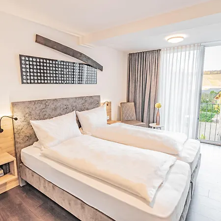 Weinhotel Ayler Kupp 3* Ayl