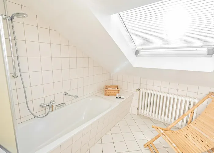 Weinhotel Ayler Kupp 3* Ayl