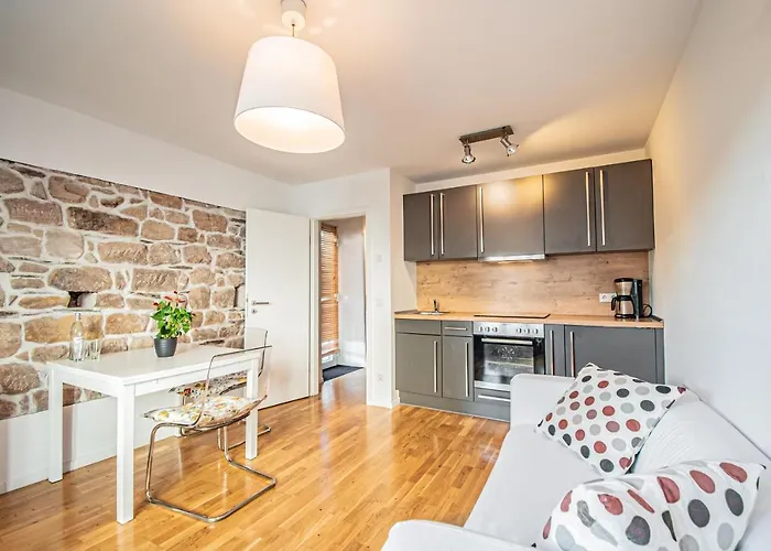 Weinhotel Ayler Kupp Hotel 3*