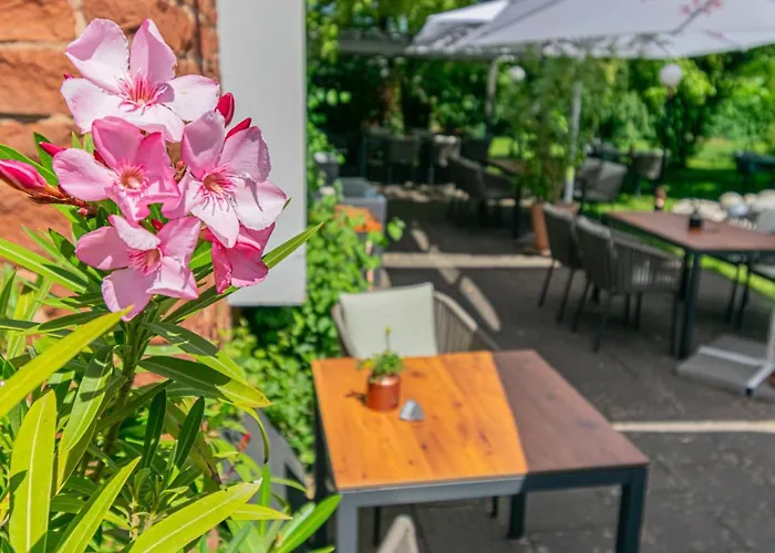 Weinhotel Ayler Kupp 3* Ayl