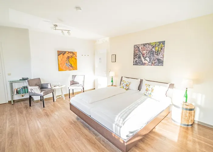 Weinhotel Ayler Kupp Ayl