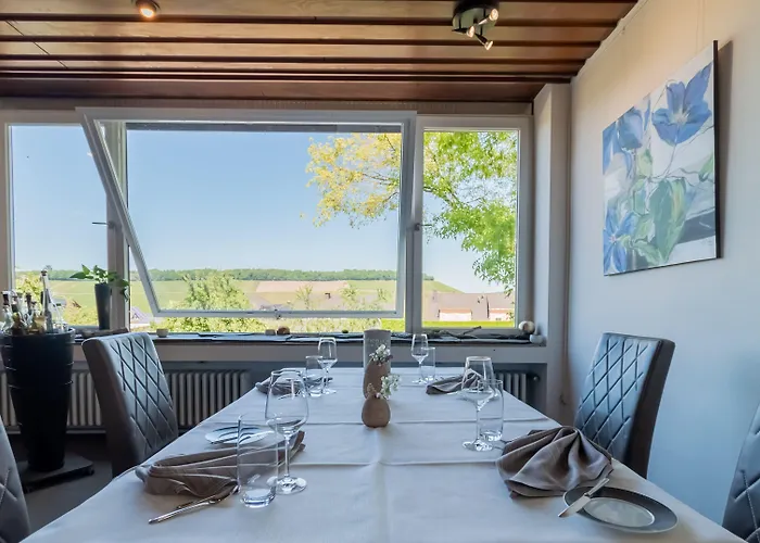 Weinhotel Ayler Kupp 3* Ayl